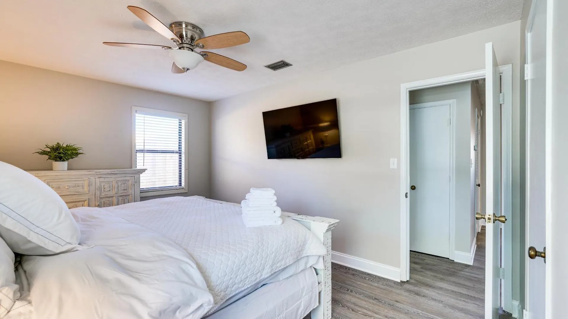 Panama City Beach House With Patio, Walk To Ocean بيت للعطل بنما سيتي بيتش